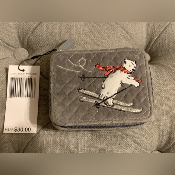 Vera Bradley Beary Merry iconic travel pill case - Picture 1 of 12